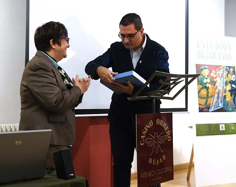 Foto 3 - Nueva revista y conmemoraci&oacute;n para el Centro de Estudios Bejaranos