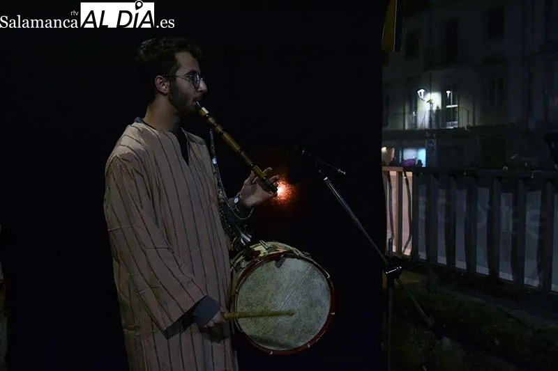 Foto 2 - B&eacute;jar vive el misterio viviente de la Navidad