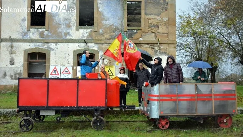 Actos en recuerdo de la inauguración de la vía férrea La Fuente de San Esteban-Barcad'Alva