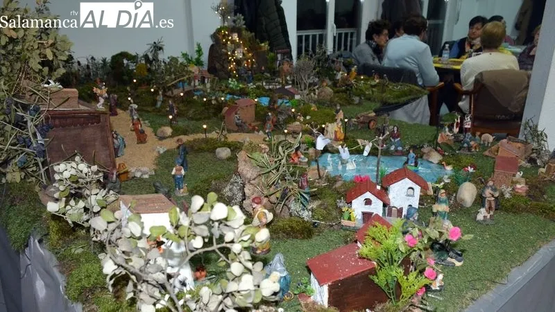 La directiva de la asociación Liminares entregó los trofeos a la campeona y subcampeonas de chinchón