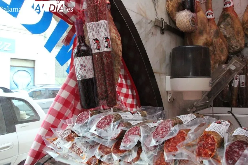 Casi 70 años de experiencia avalan a Jamones y Embutidos Prieto en la elaboración de productos chacineros