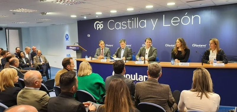 Fernández Mañueco en un momento de su intervención en el Comité Ejecutivo Autonómico del PP. Foto PP