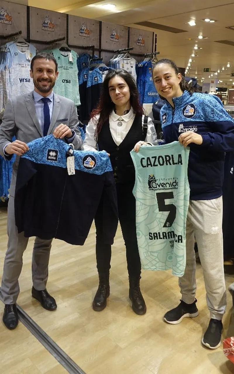  Entrega de los premios a los ganadores del sorteo