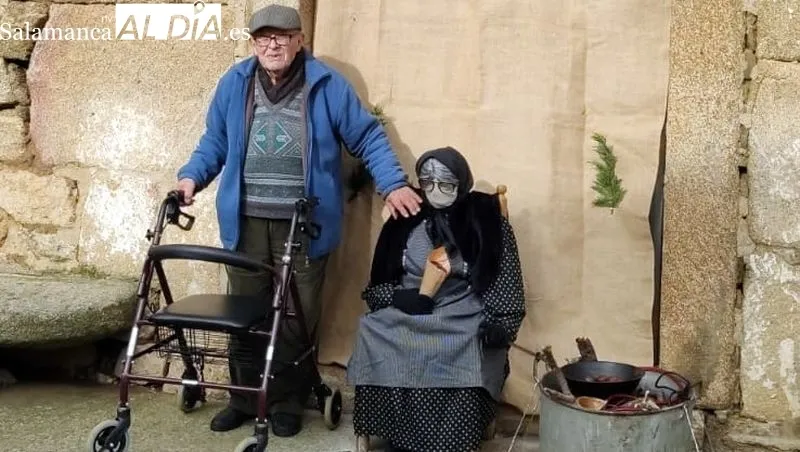 Foto 4 - Nochebuena... y Los Quintos prendieron la hoguera en Hinojosa de Duero