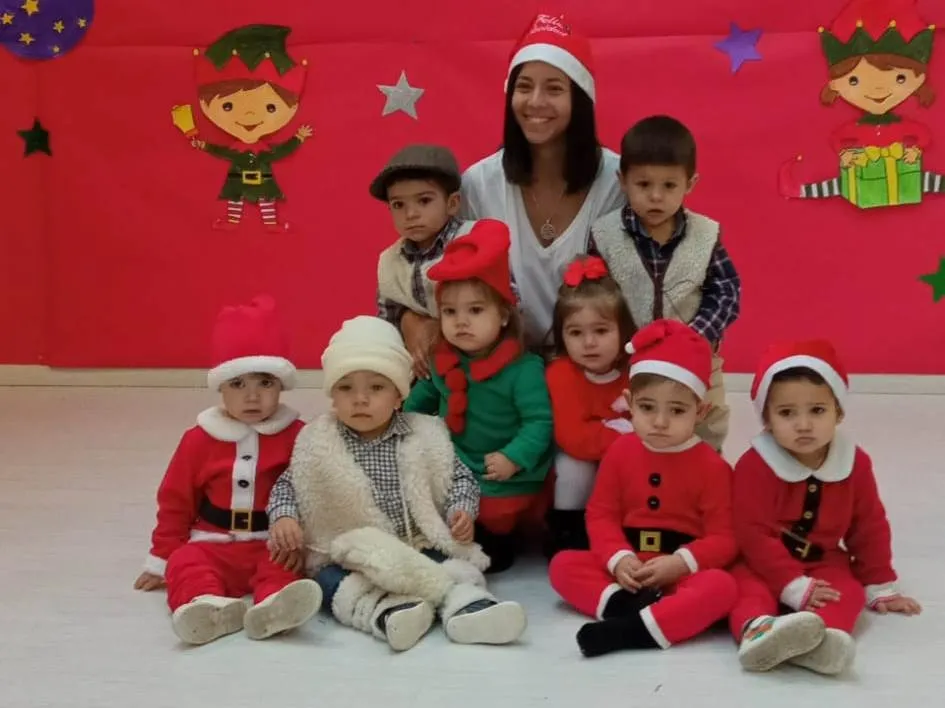Foto 6 - Los alumnos de la Escuela Infantil pueden por fin celebrar todos juntos la Navidad