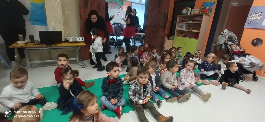 Foto 4 - La Escuela Infantil se viste de gala para despedir el a&ntilde;o