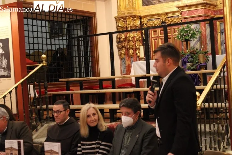 Foto 2 - Francisco G&oacute;mez presenta un libro sobre el Convento de San Juan de la Cruz 