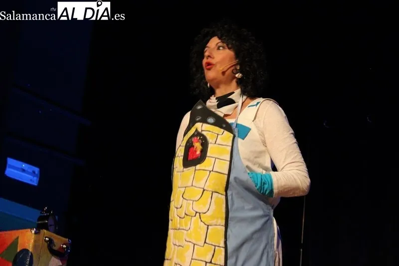 Foto 11 - Eugenia Manzanera divierte a grandes y peque&ntilde;os &lsquo;Con la cabeza en las nubes&rsquo;