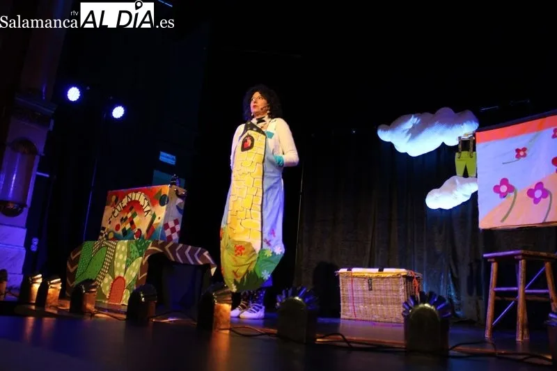 Foto 10 - Eugenia Manzanera divierte a grandes y peque&ntilde;os &lsquo;Con la cabeza en las nubes&rsquo;
