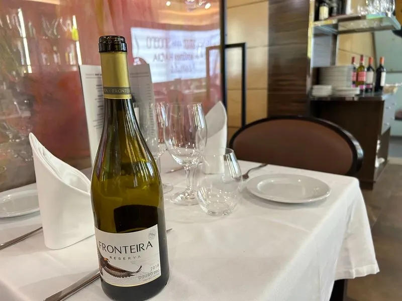 Cata de Fonteira reserva 2018 en el Restaurante Hispania 20 / FOTOS: JAVIER BRAGADO