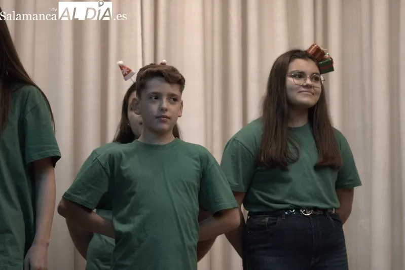 Foto 55 - Actuaciones navide&ntilde;as de Infantil y ESO en el Colegio Santa Isabel