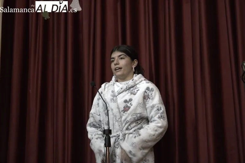 Foto 36 - Actuaciones navide&ntilde;as de Infantil y ESO en el Colegio Santa Isabel