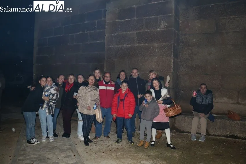 II Feria Navideña y III Castañada en Vilvestre / CORRAL