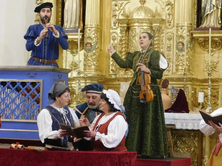 Foto 9 - El Grupo Lazarillo inicia en La Fuente el &uacute;ltimo mes del V Centenario de la muerte de Nebrija 