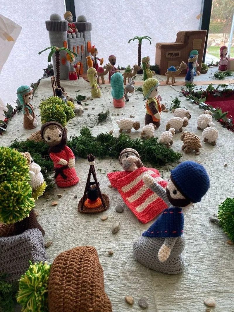 Imágenes del Nacimiento y de la XI Feria de los dulces de las monjas