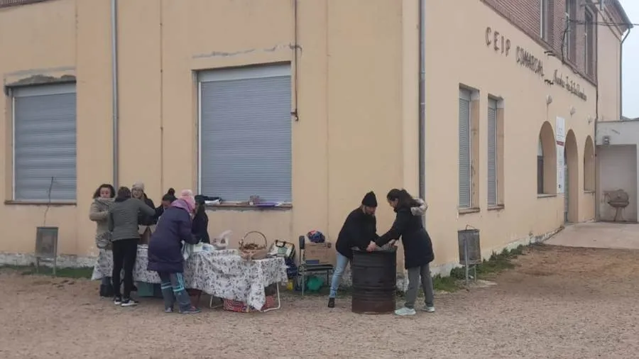 Foto 3 - La AMPA del Colegio de La Fuente de San Esteban celebra una casta&ntilde;ada