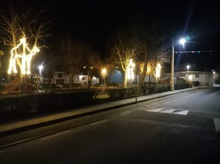 Foto 10 - Navales inicia la Navidad con villancicos tradicionales