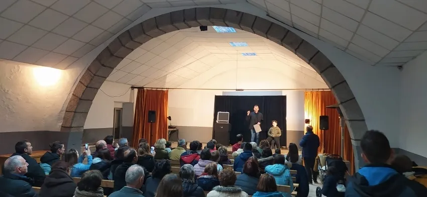 Actuación del mago Tony Rivero en Valderrodrigo