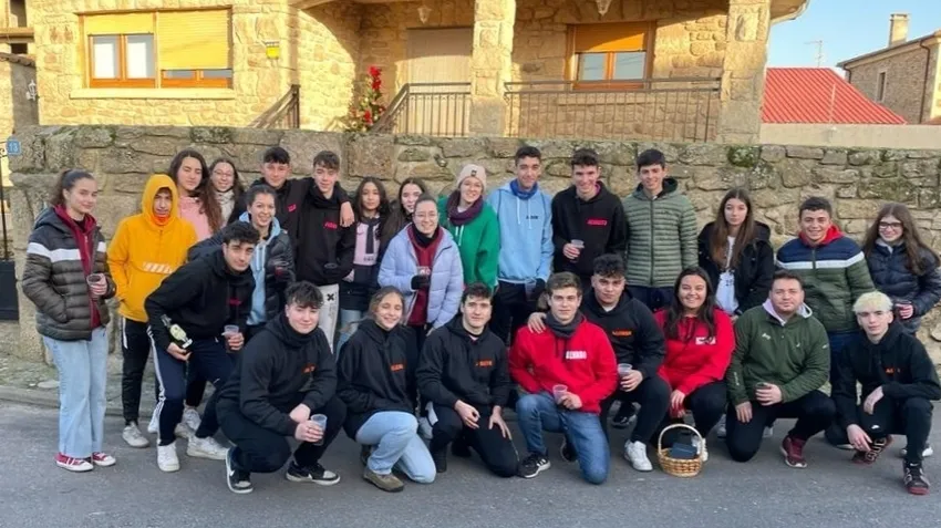La pandemia ha hecho que este año coincida la celebración de tres quintas de jóvenes en una  