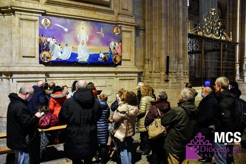 Foto 3 - La nave del Evangelio de la Catedral alberga la obra de &Aacute;ngel G&oacute;mez, sobre las profec&iacute;as del Nacimiento