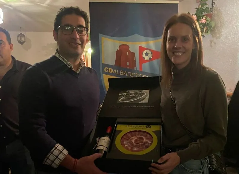 Foto 9 - El Alba de Tormes CF celebra su comida de Navidad
