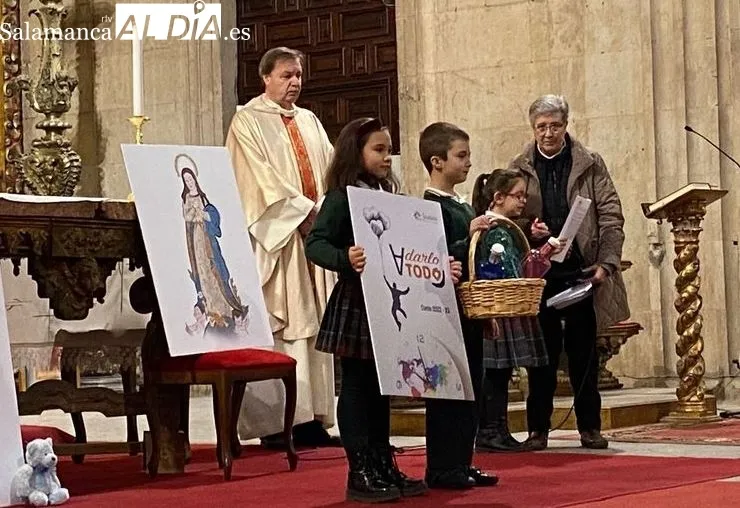 Celebración de la Inmaculada Concepción en la Clerecía, organizada por el colegio de las Jesuitinas
