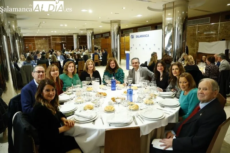 Comida de Navidad del PP de Salamanca en el Hotel Corona Sol. Foto de David Sañudo