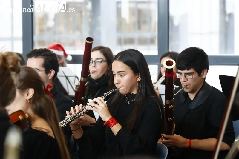 Concierto navideño en el Hospital de Salamanca. Foto de David Sañudo