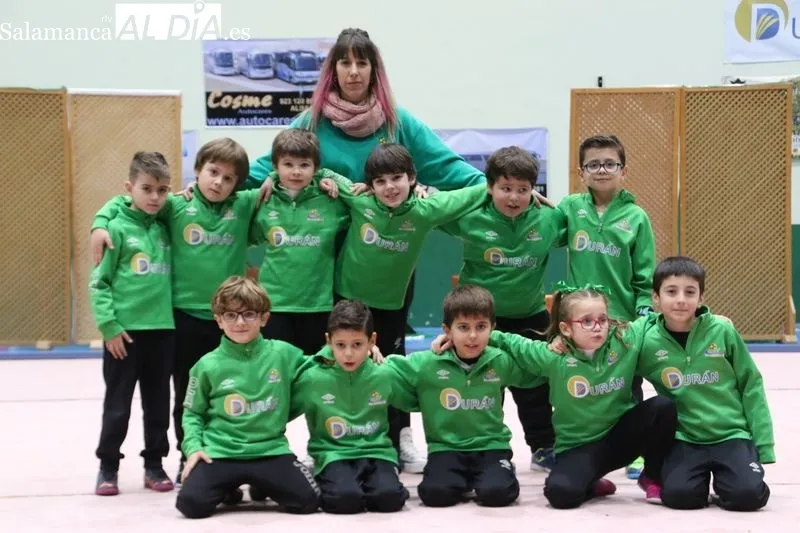 Foto 5 - El Piensos Dur&aacute;n Albense presenta a los noventa ni&ntilde;os y ni&ntilde;as de sus Escuelas Deportivas