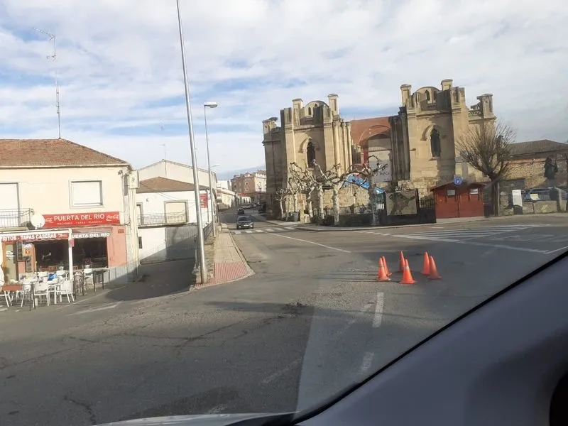 Foto 2 - El Ayuntamiento intensifica los trabajos de mantenimiento en Torrej&oacute;n de Alba