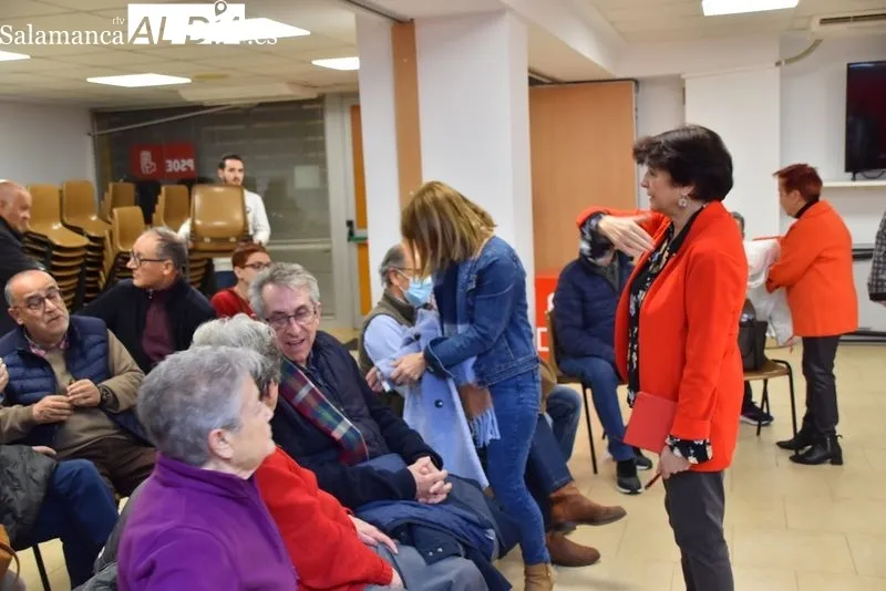 Presentación ante la militancia socialista de Soledad Murillo, candidata a las primarias del PSOE para la Alcaldía de Salamanca. Fotos: Vanesa Martins
