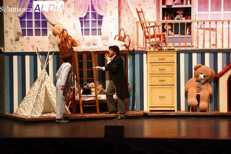 'Perter, el musical' reúne a niños y mayores en Salamanca | FOTOS: David Sañudo