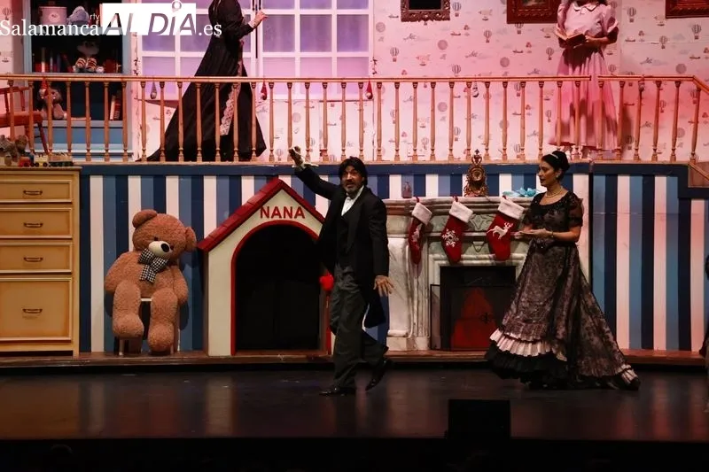 'Perter, el musical' reúne a niños y mayores en Salamanca | FOTOS: David Sañudo