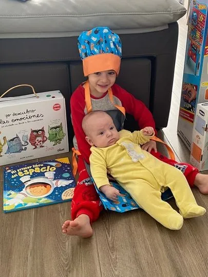 Foto 6 - La ilusi&oacute;n de los salmantinos por los regalos de los Reyes Magos
