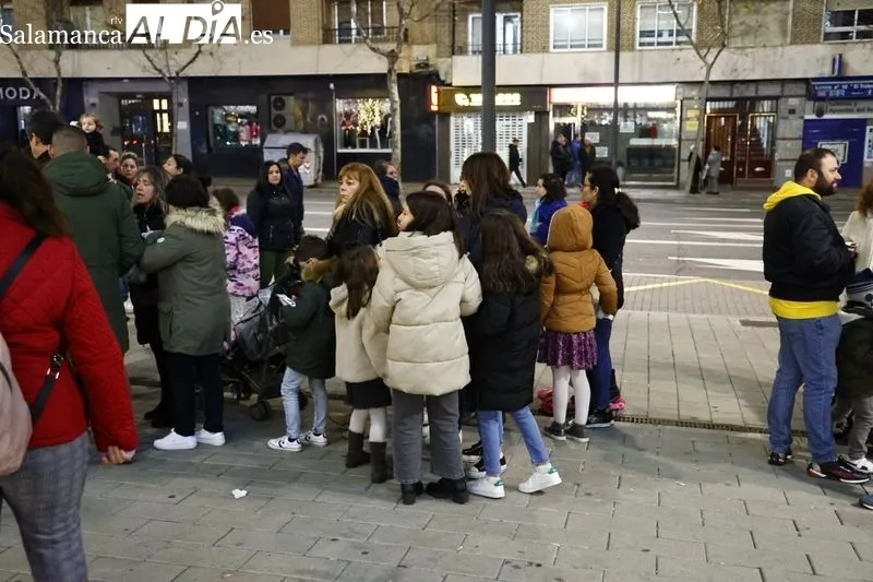 Multitudinario recibimiento a Papá Noel en El Corte Inglés   | Fotos: David Sañudo