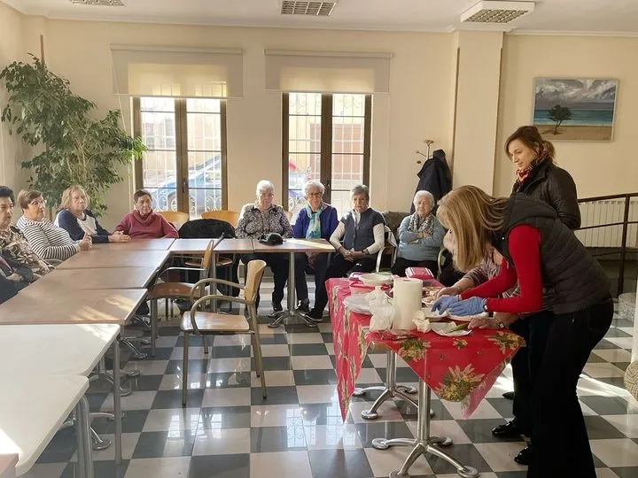 Taller de cocina, hinchables, consolas.... niños y mayores de Carbajosa disfrutan de la programación navideña