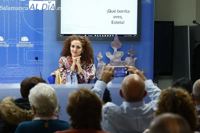 El Liceo acoge la presentación del cuento benéfico '¡Qué bonita eres, Estela!' | FOTOS: David Sañudo