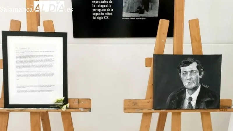 La joven artista Sofía Danailov Esteban presentó su exposición junto con Rosa del Pozo, concejala de cultura