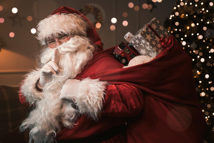 Peñaranda se prepara para dar la bienvenida a Papa Noel en un gran recorrido festivo