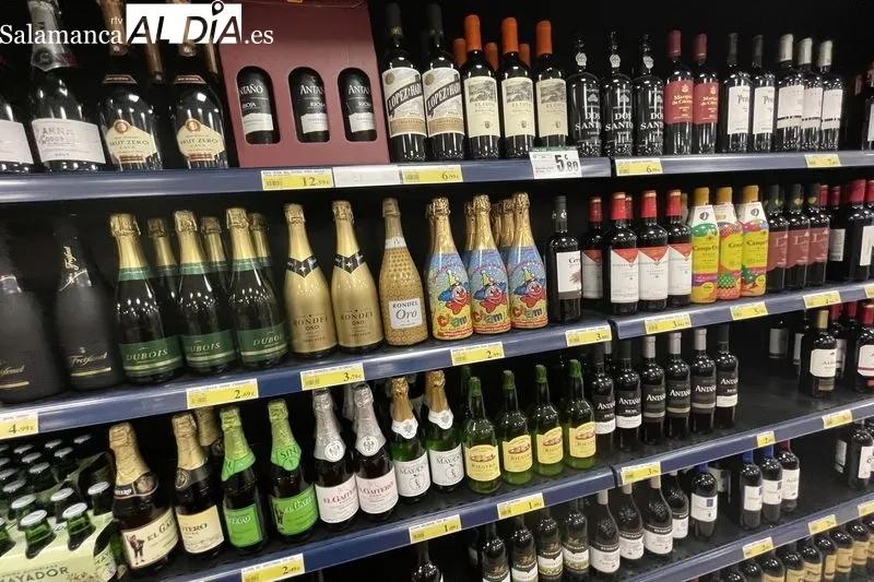 Foto 8 - Amplia oferta de productos navide&ntilde;os en Unide Market de Alba de Tormes