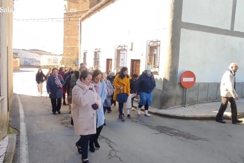 Los vecinos de Villoruela acompañaban a San Sebastian en su tradicional procesión