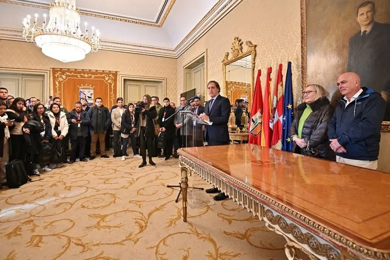 Recepción en el Ayuntamiento de Salamanca a los participantes en los 50ª Cursos de Especialización en Derecho de la Universidad de Salamanca