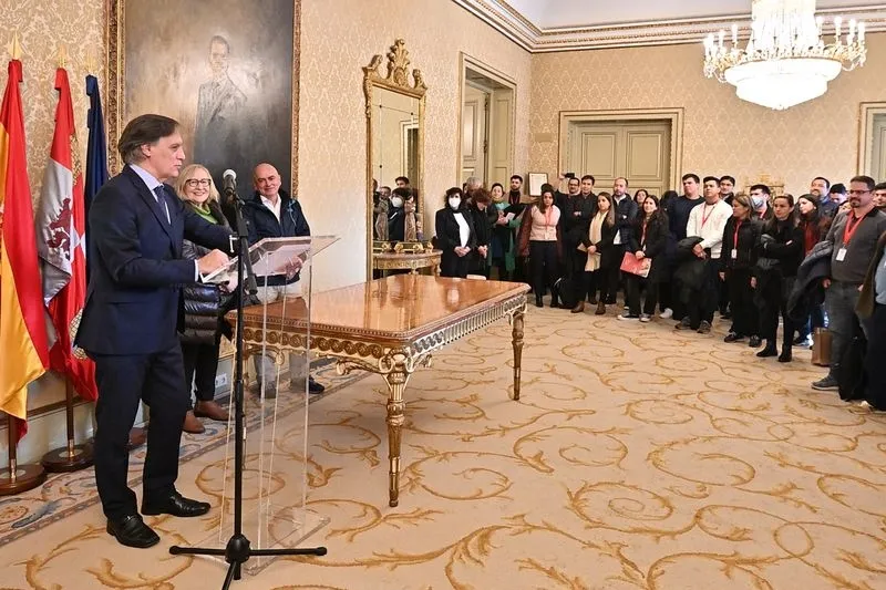 Recepción en el Ayuntamiento de Salamanca a los participantes en los 50ª Cursos de Especialización en Derecho de la Universidad de Salamanca