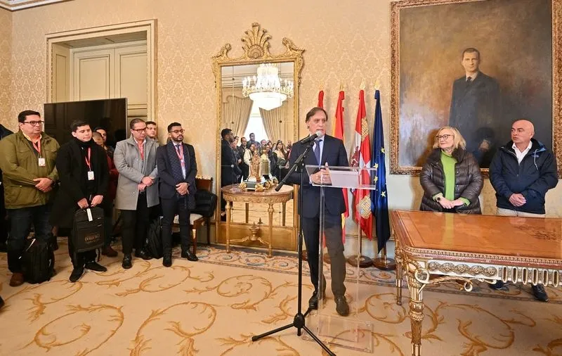 Recepción en el Ayuntamiento de Salamanca a los participantes en los 50ª Cursos de Especialización en Derecho de la Universidad de Salamanca