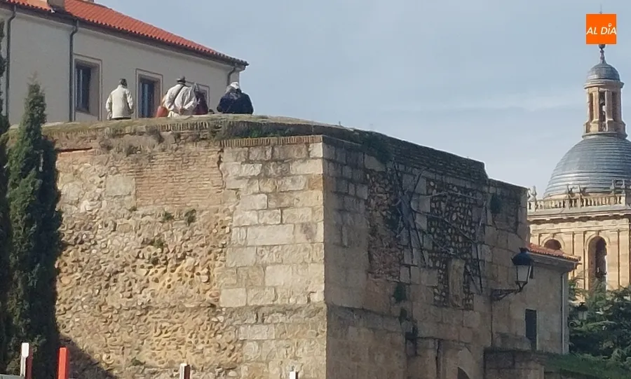 Foto 2 - De turismo en A&ntilde;o Nuevo: &ldquo;Est&aacute; cerrado [el Almac&eacute;n de Drogas], no podemos comprar&rdquo;