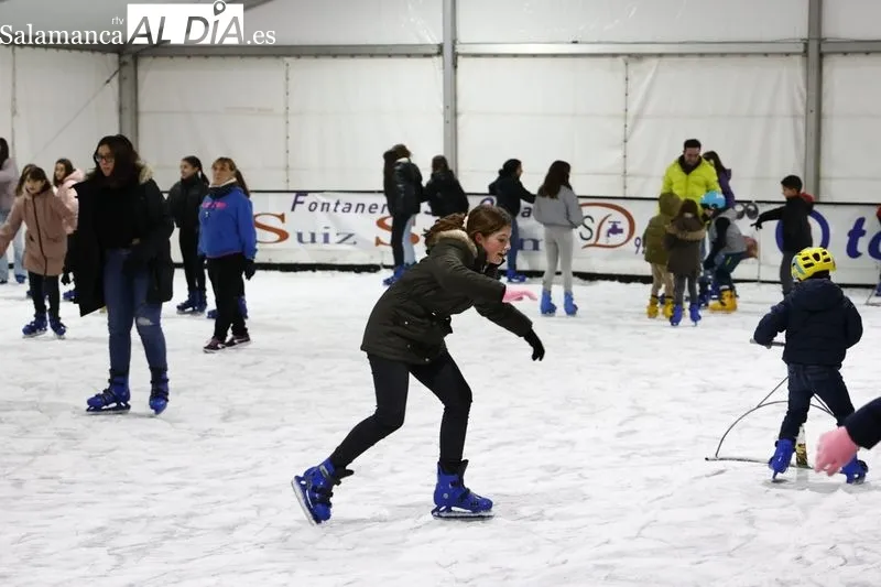 Pista de hielo de Salamanca. Fotos David Sañudo