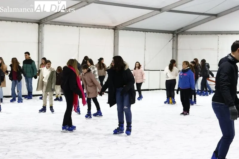 Pista de hielo de Salamanca. Fotos David Sañudo