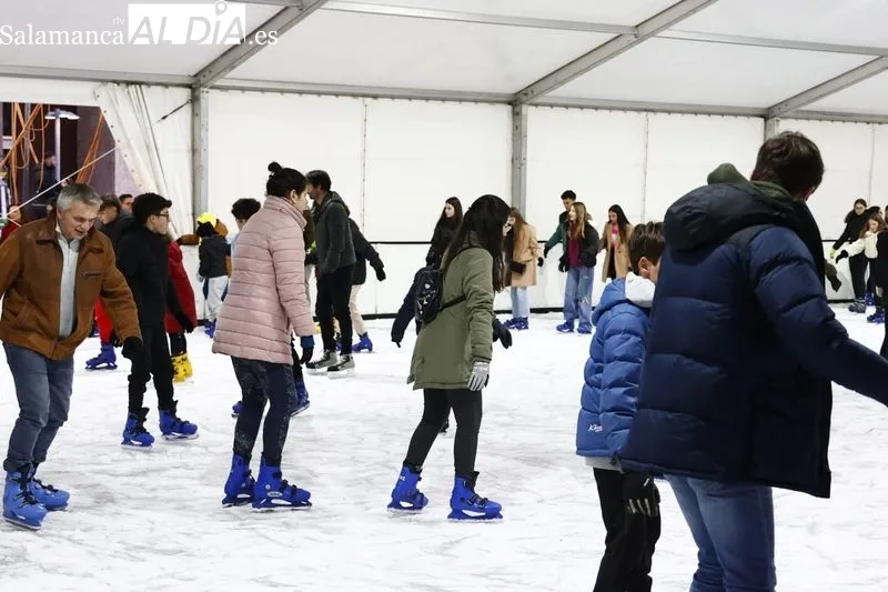 Pista de hielo de Salamanca. Fotos David Sañudo