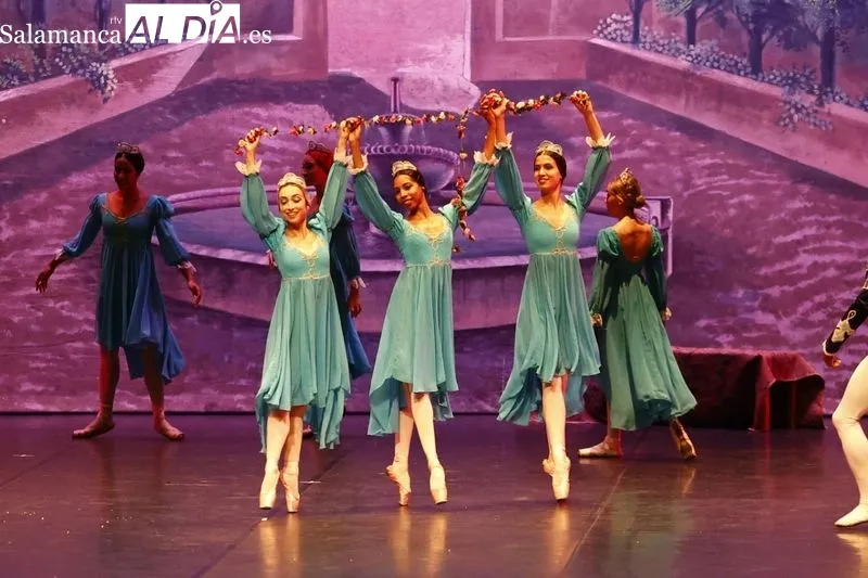 Ballet El Lago de los Cisnes. Fotos David Sañudo