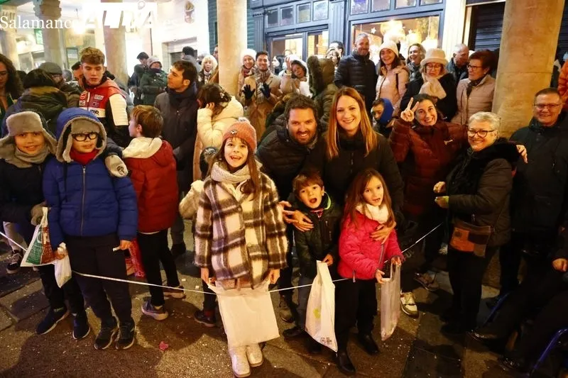 Foto 18 - Salamanca se sumerge en la magia de los Reyes Magos